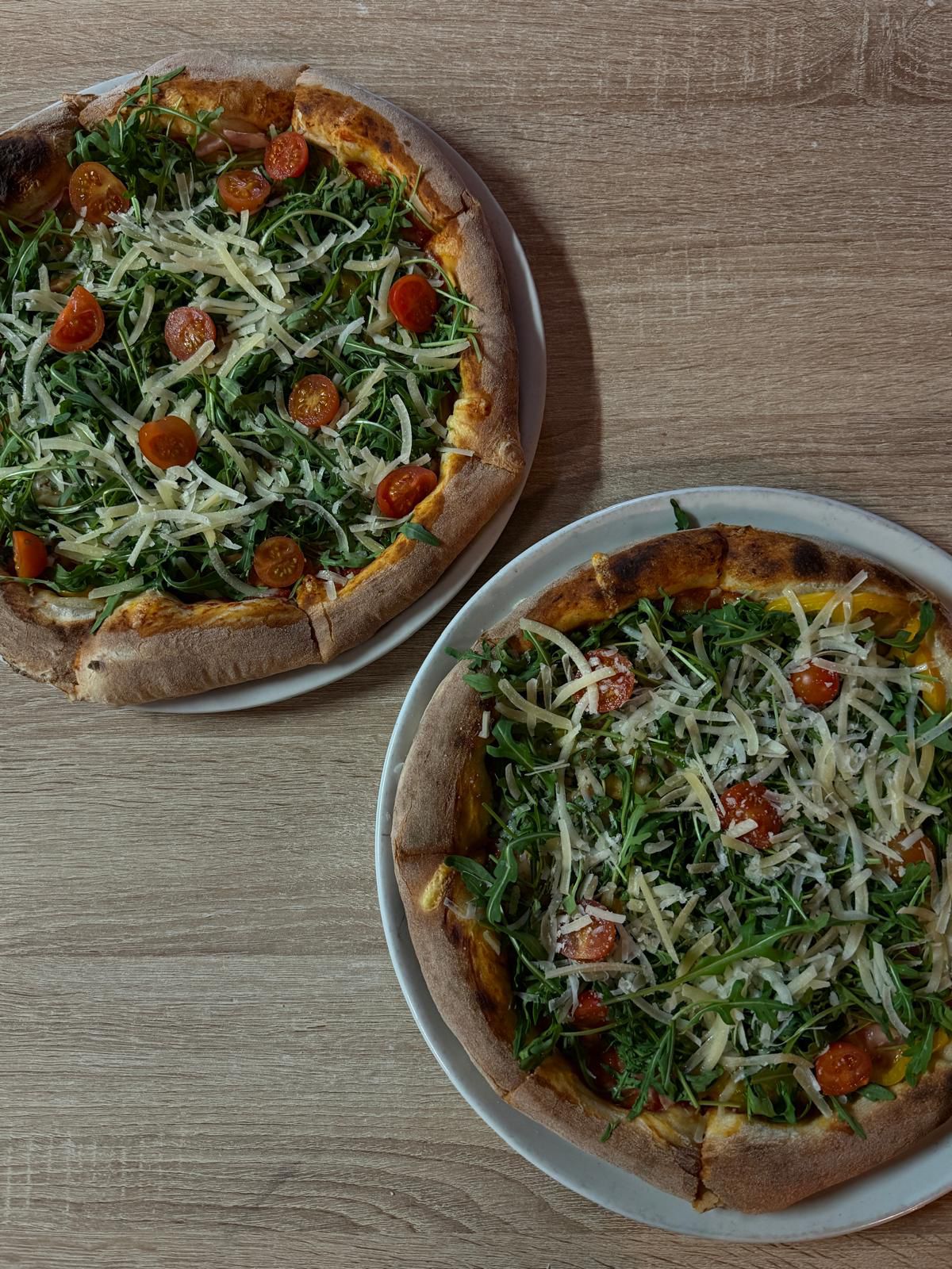 Čokoladni desert u Delfinu